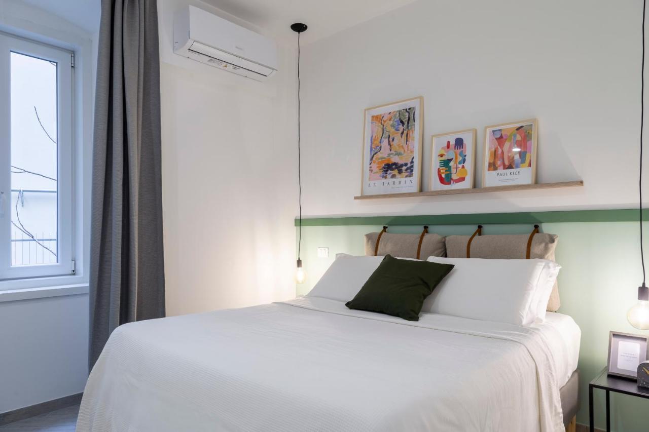 Stylish Apartment With An Arty Touch Fast Wifi Triest Exterior foto